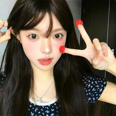 艾曼妞与罗丽妲